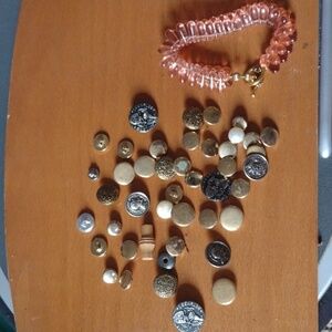 2 for $20😃Bracelet & Buttons